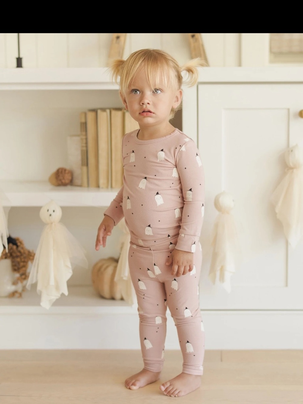 Quincy Mae Pink Ghost Print Long Sleeve Pajama Set
